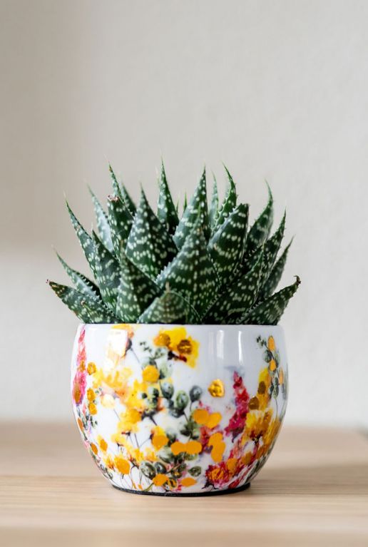 Designed by lammie floral bloempot 1