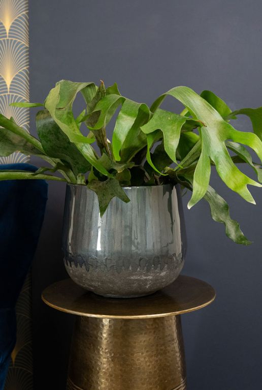 Ninthe metallic grey bloempot 1